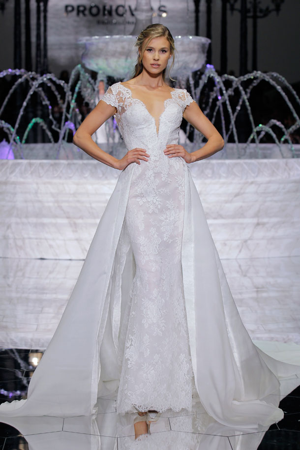 ilovebrides.pt_Pronovias 2018_Barcelona Bridal Fashion Week 2017